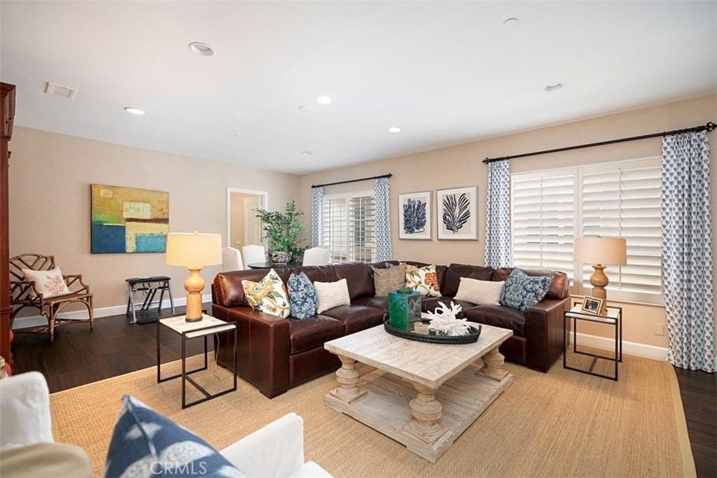 27 Via Monarca Street - Photo 32