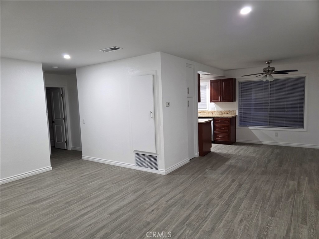 128 Wiseman Way - Photo 3