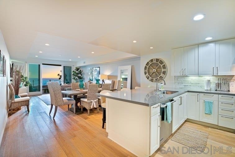 6767 Neptune Pl - Photo 15