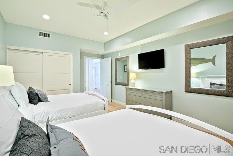 6767 Neptune Pl - Photo 24