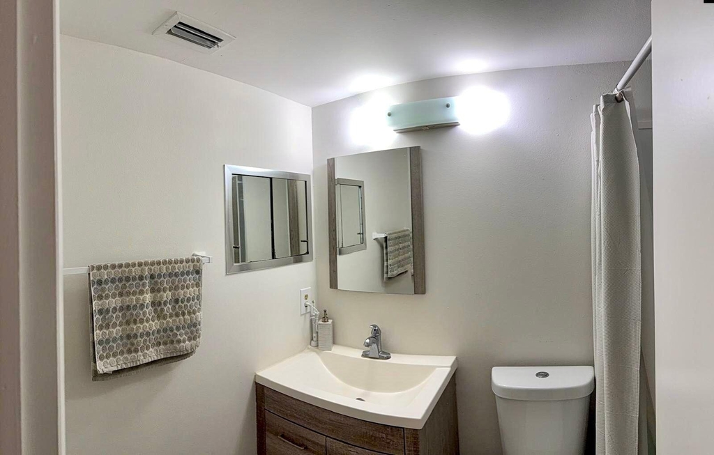 63 Windsor C - Photo 9