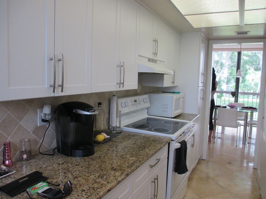 1405 Bridgewood Drive - Photo 12