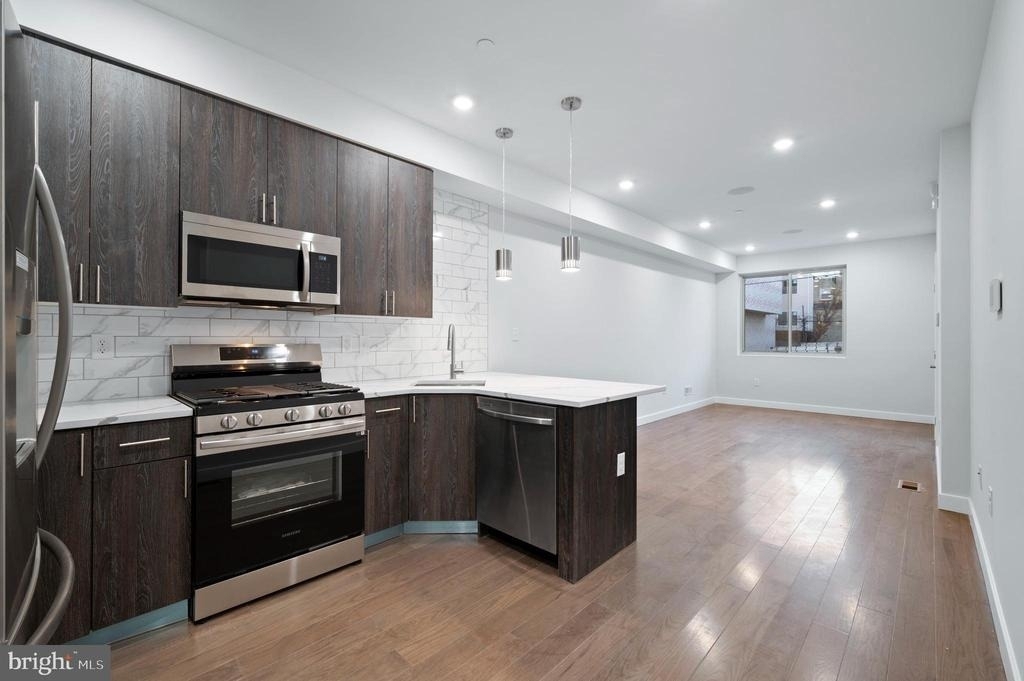 2249 N Franklin Street - Photo 1