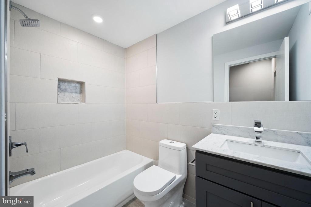 2249 N Franklin Street - Photo 10