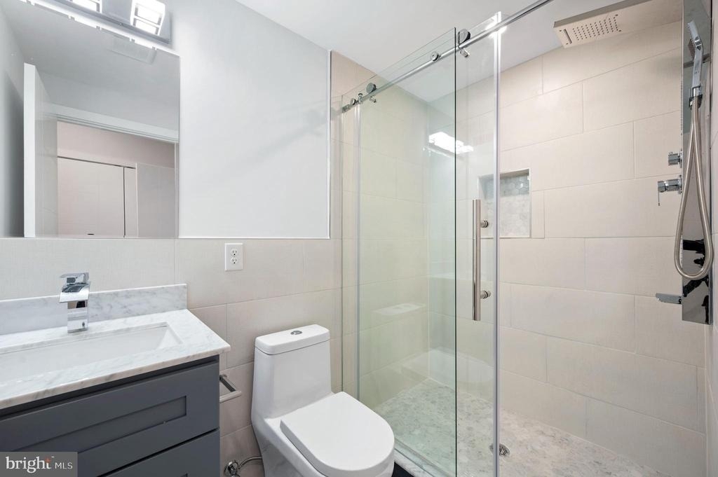 2249 N Franklin Street - Photo 12