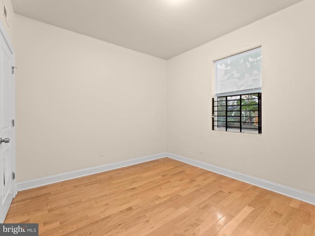 1813 N 18th Street - Photo 9