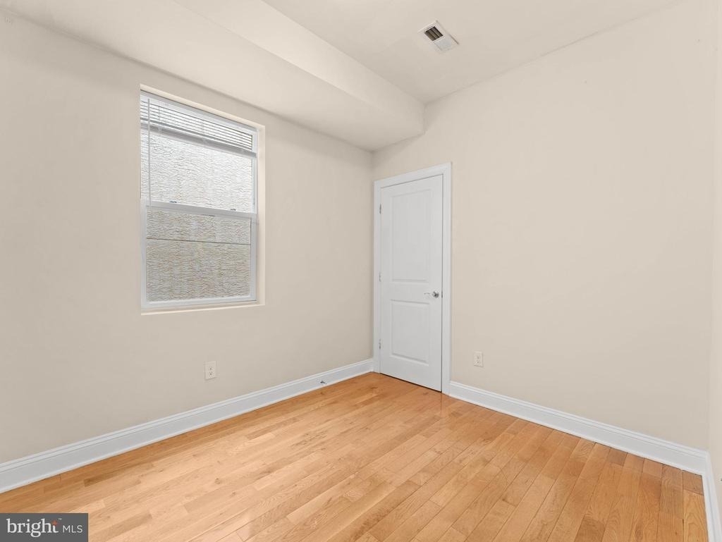 1813 N 18th Street - Photo 3
