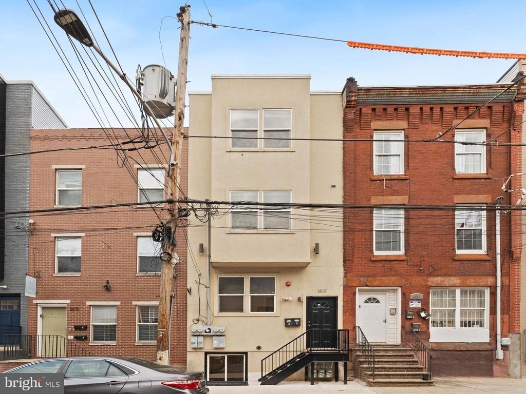 1813 N 18th Street - Photo 0