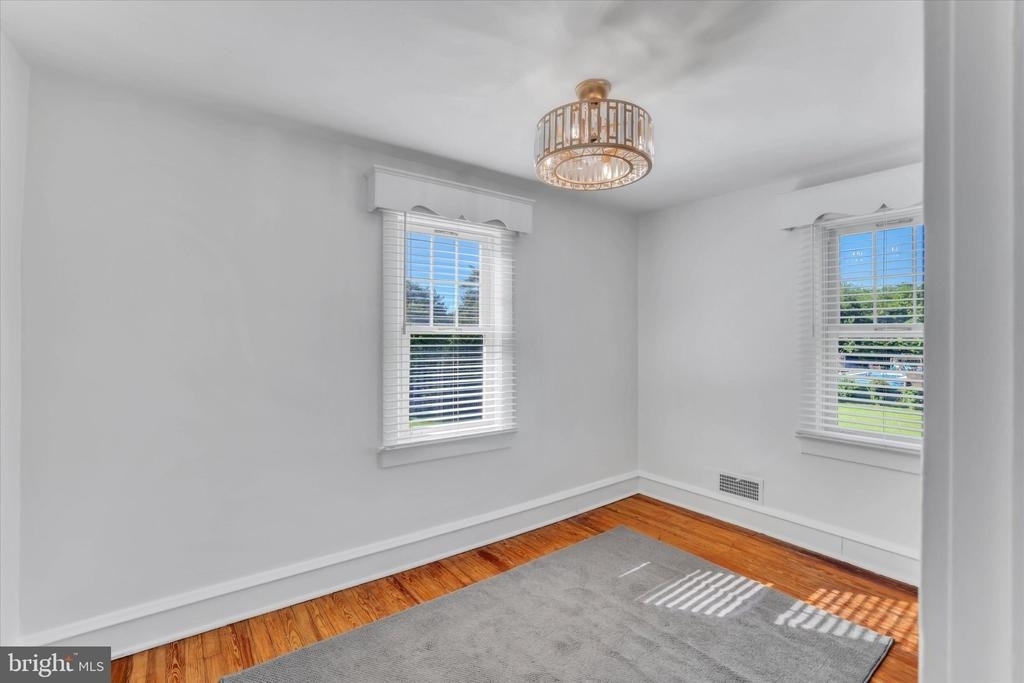222 Berlin Road N - Photo 17