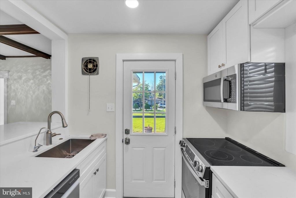 222 Berlin Road N - Photo 31
