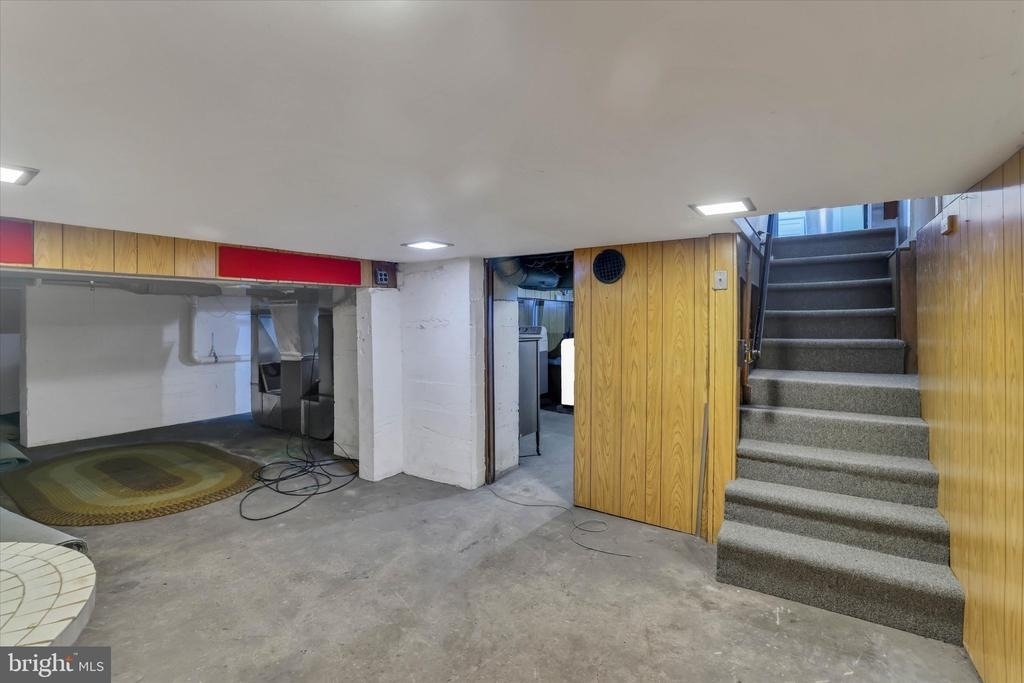222 Berlin Road N - Photo 9