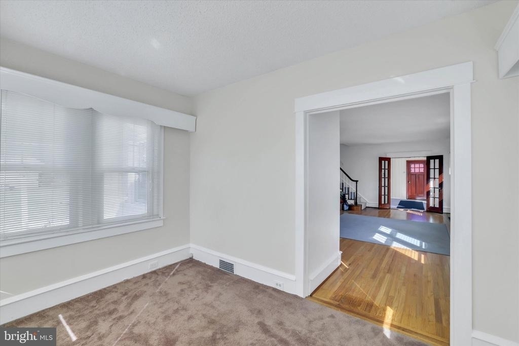 222 Berlin Road N - Photo 38
