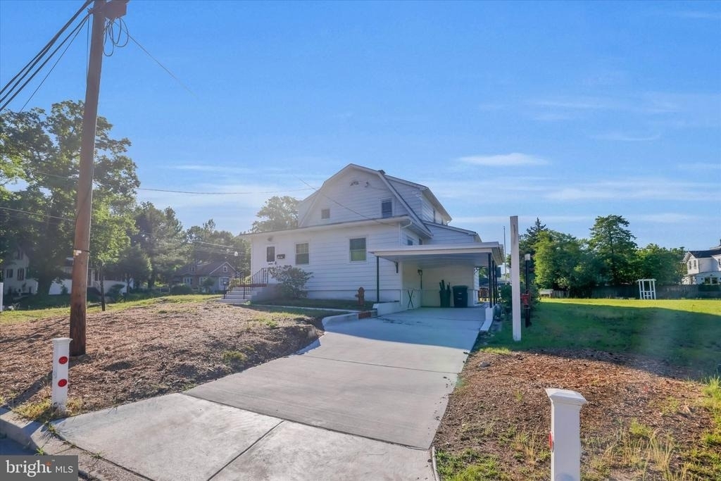 222 Berlin Road N - Photo 7