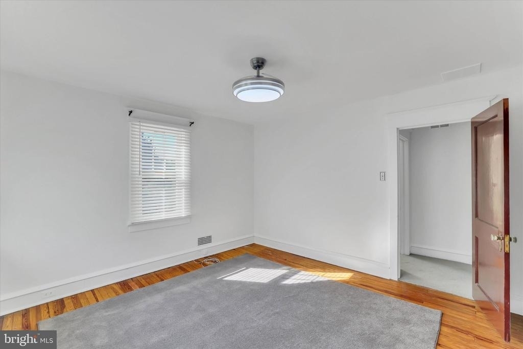 222 Berlin Road N - Photo 20