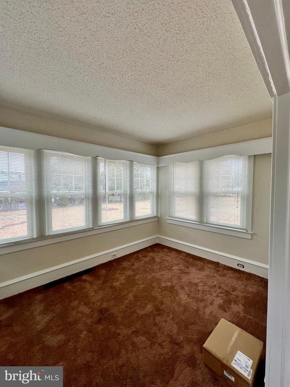 222 Berlin Road N - Photo 12