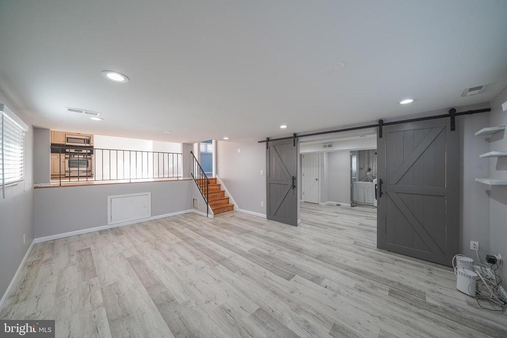2303 Pinneberg Avenue - Photo 26