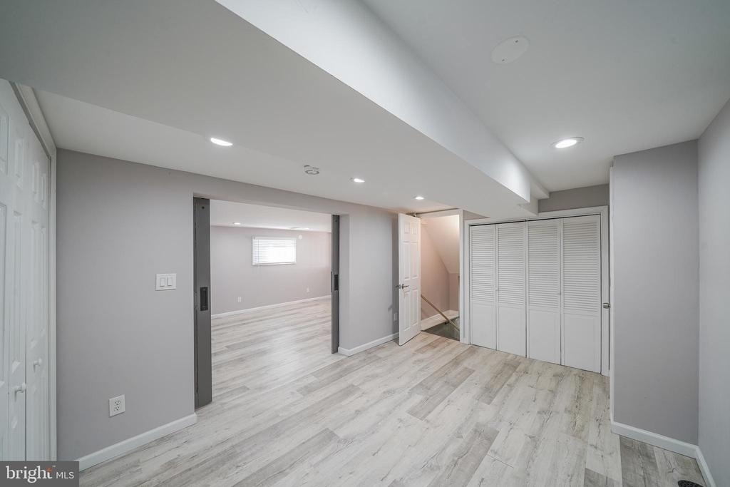 2303 Pinneberg Avenue - Photo 30