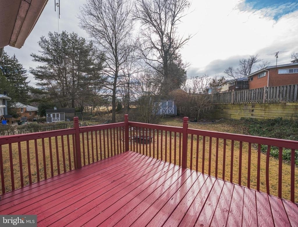 2303 Pinneberg Avenue - Photo 47