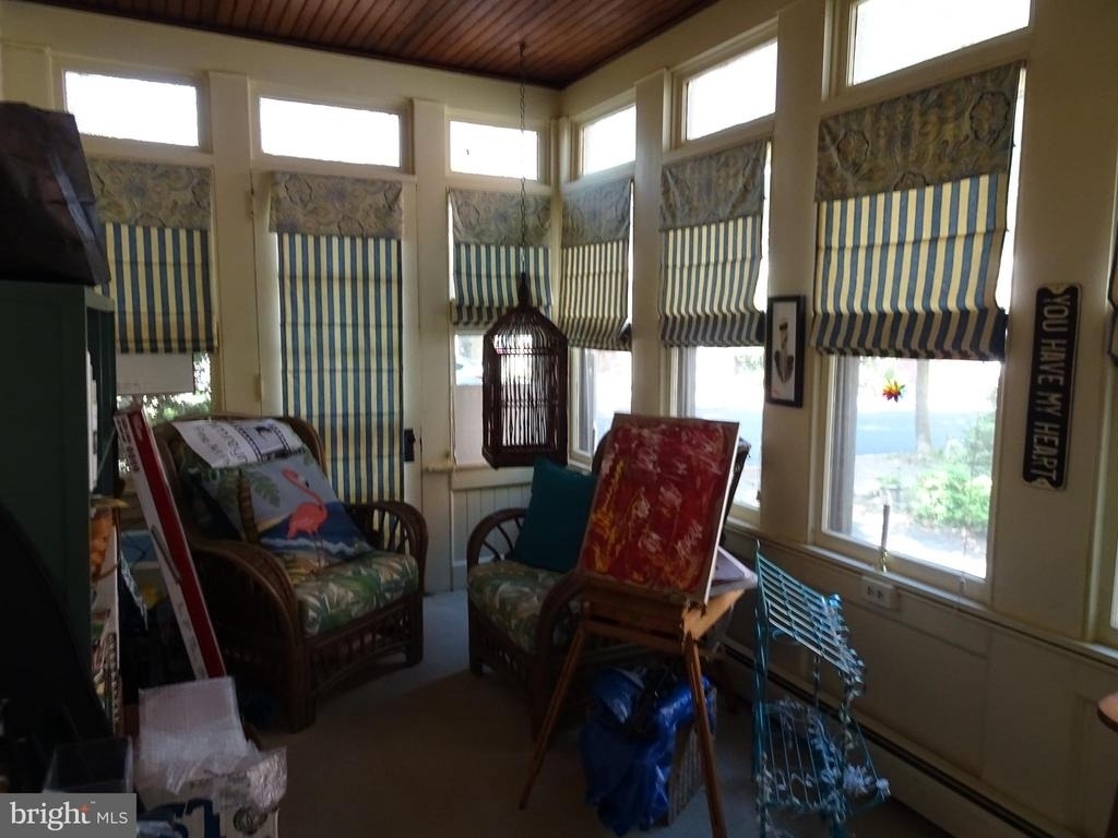 411 Delaware Street - Photo 17