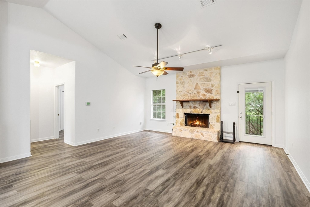 1301 S Quinlan Park Rd - Photo 7