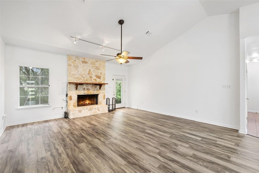 1301 S Quinlan Park Rd - Photo 8