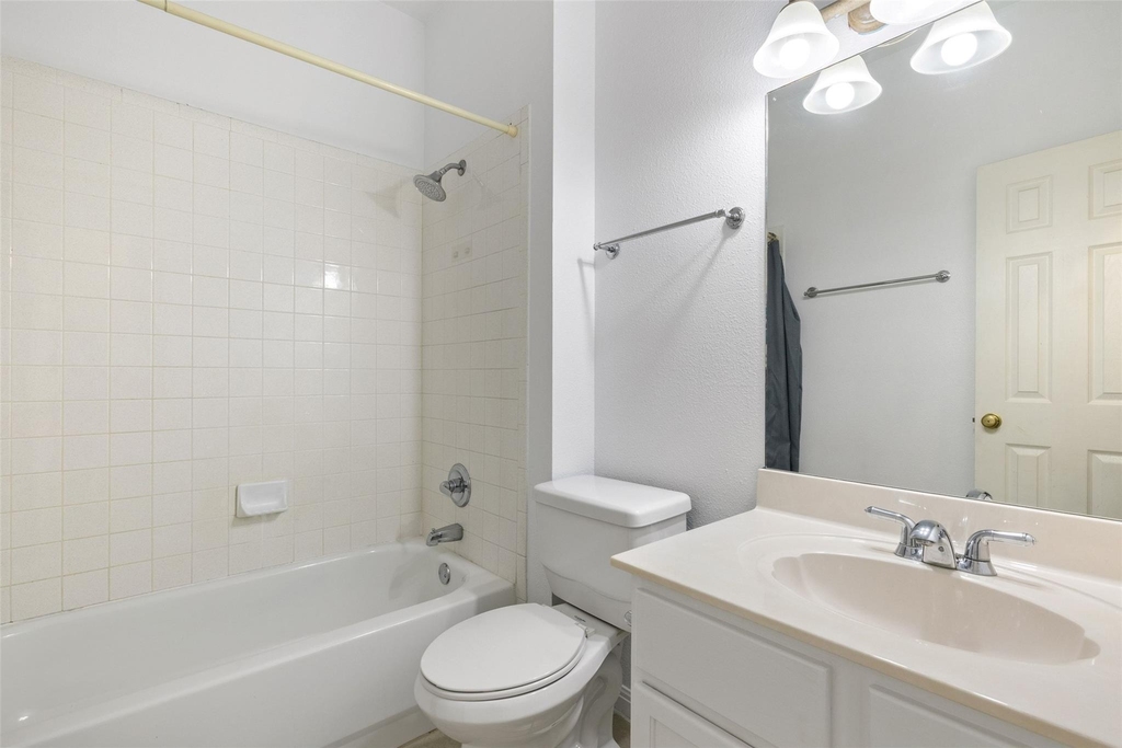 1301 S Quinlan Park Rd - Photo 14