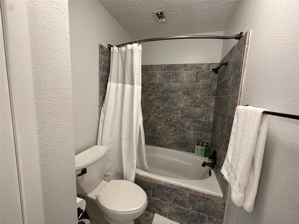 13821 Hollowgreen Drive - Photo 14