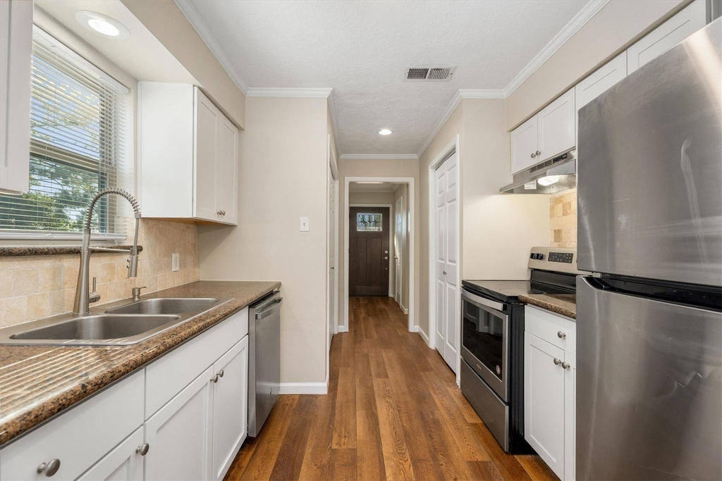 20361 Fieldtree Drive - Photo 9