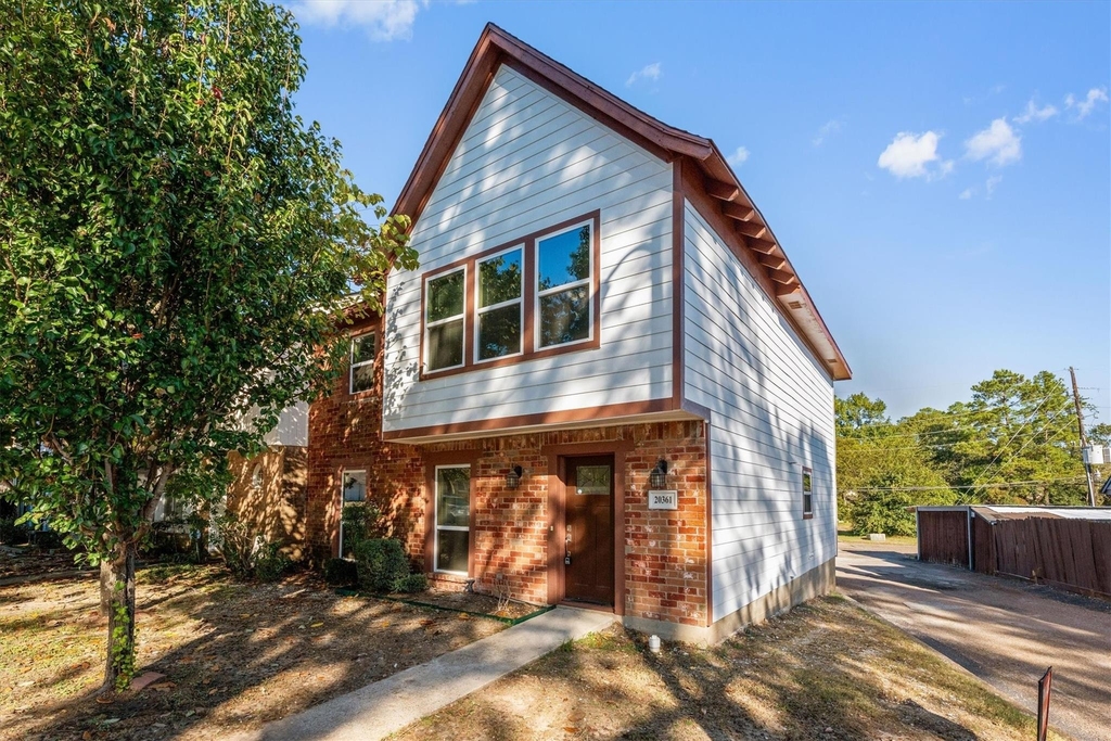 20361 Fieldtree Drive - Photo 0