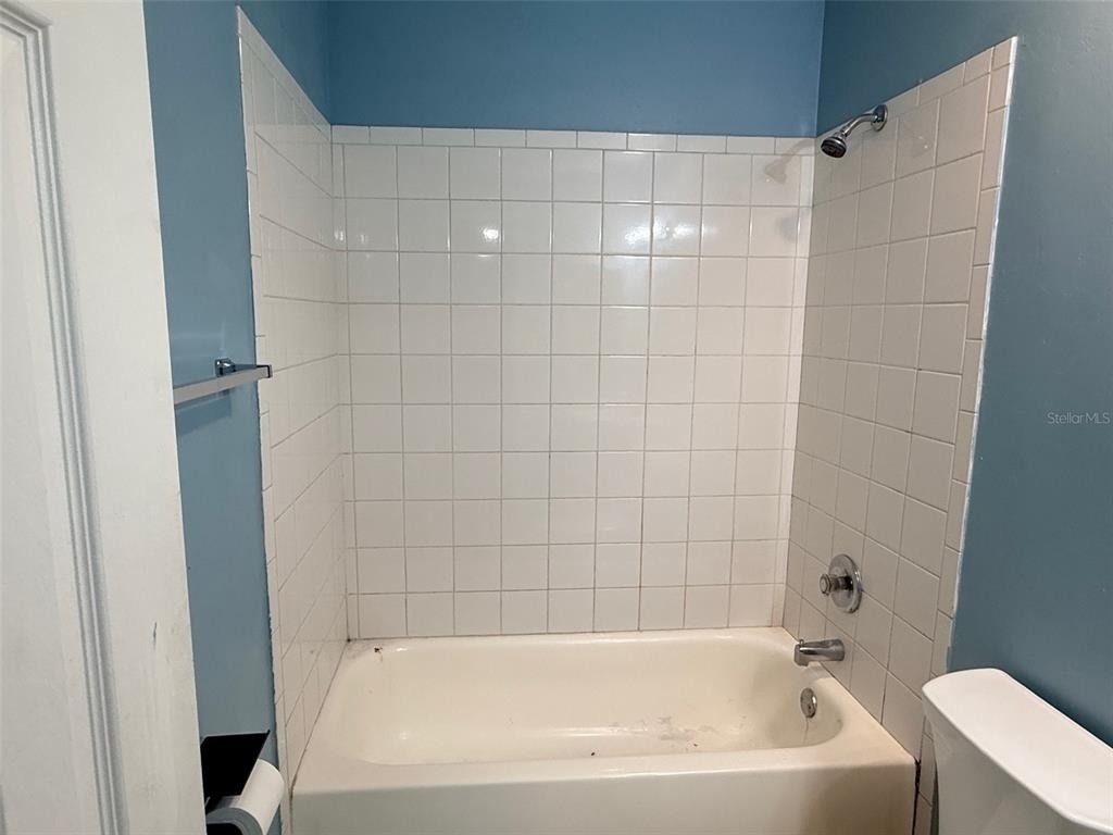 2409 13th Street W - Photo 15