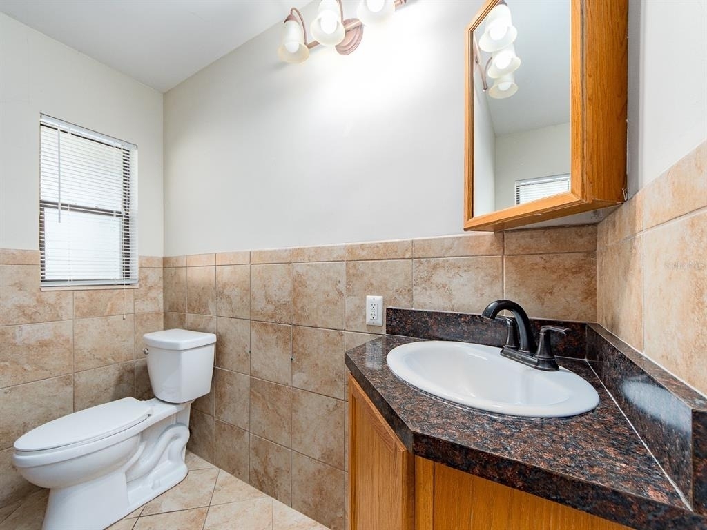 2242 Indian Avenue S - Photo 13