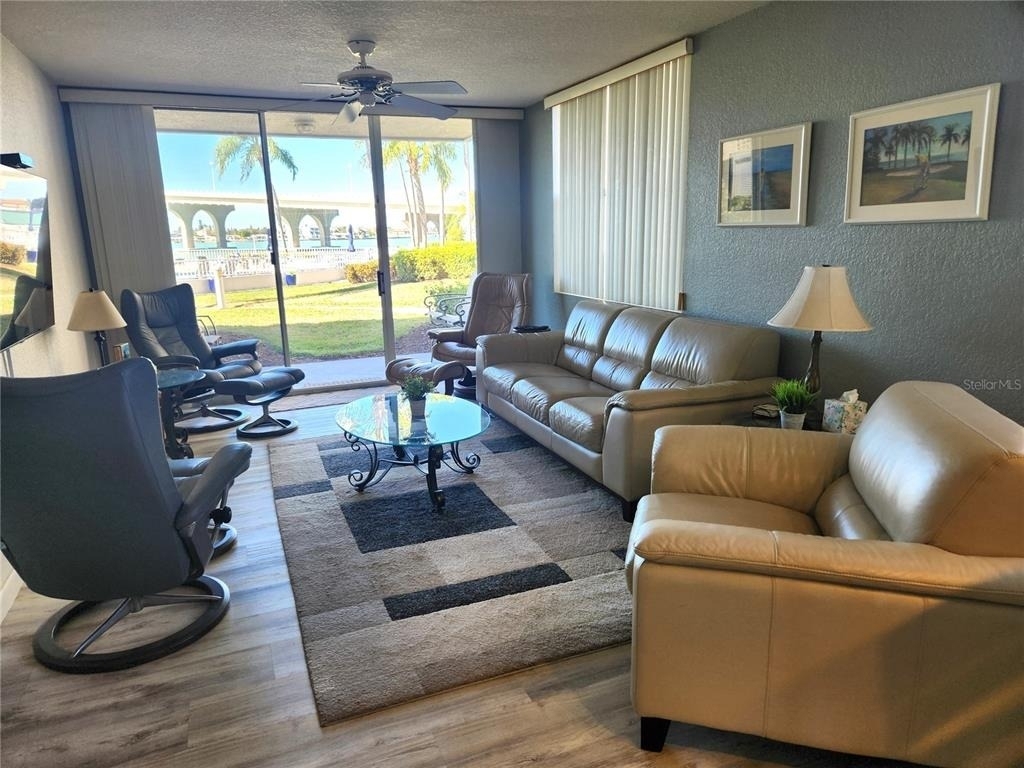 5901 Bahia Del Mar Circle - Photo 4