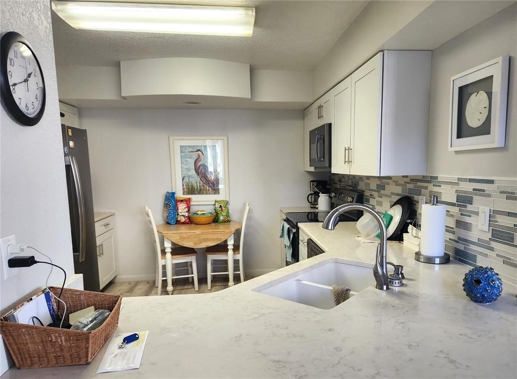 5901 Bahia Del Mar Circle - Photo 9