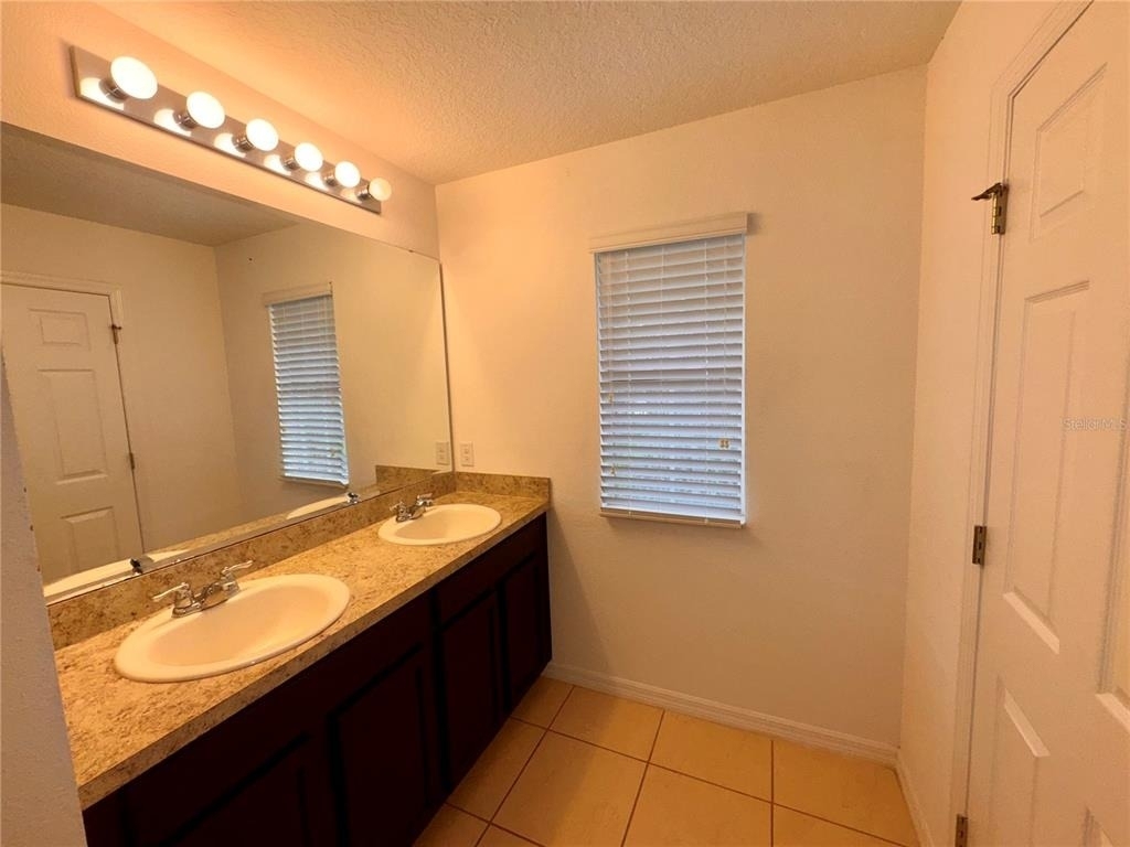 2896 Tanzanite Terrace - Photo 21