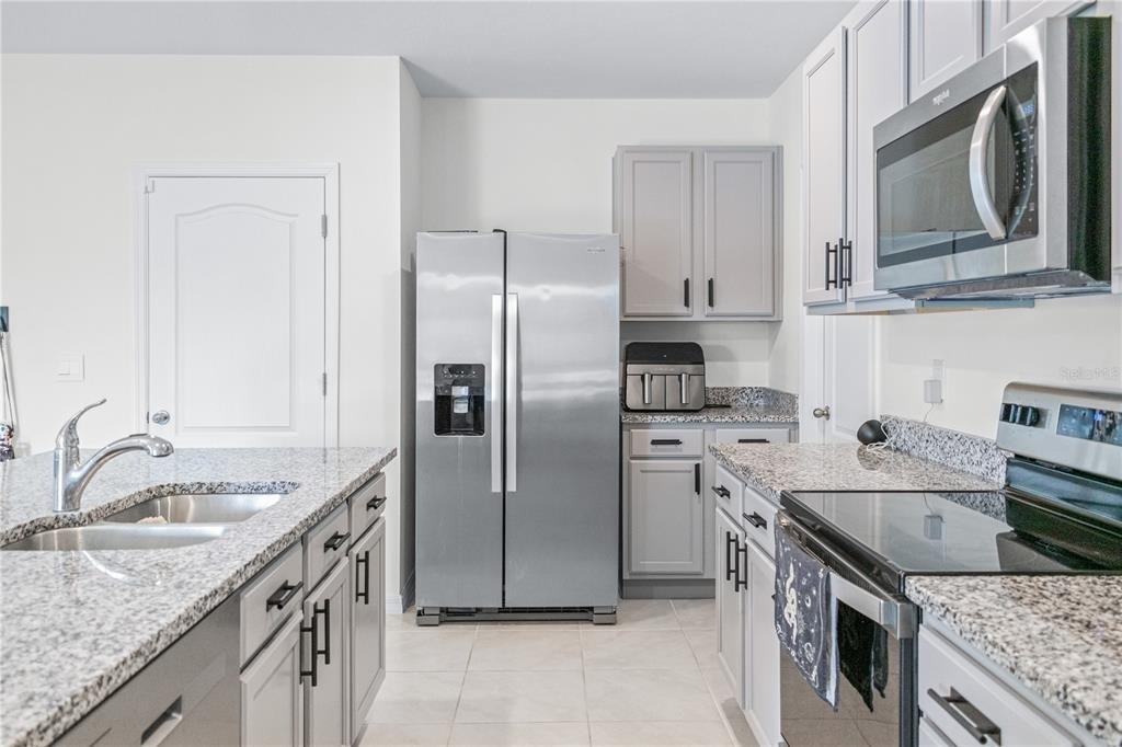 2454 Taloncrest - Photo 1