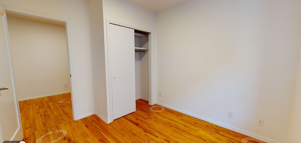 East 89th Street - Photo 1