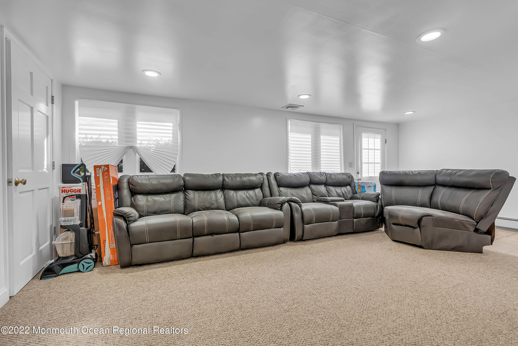 17 Johnston Street - Photo 19