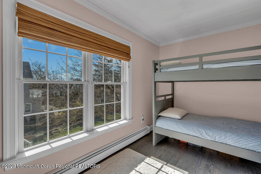 323 E Main Street - Photo 24