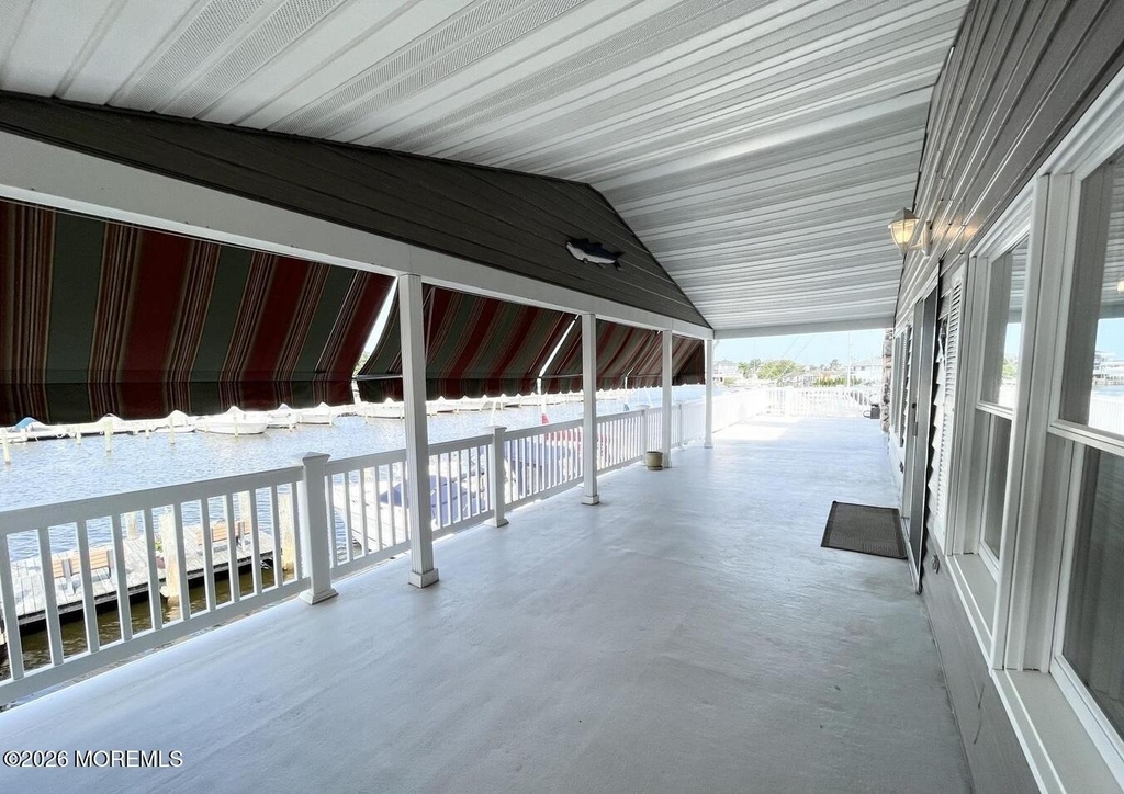 222 Marine Plaza - Photo 1