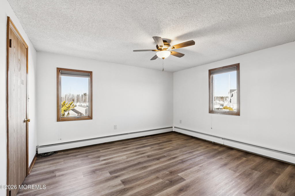 222 Marine Plaza - Photo 11