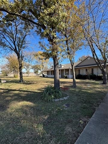 3916 Shepherd - Photo 2
