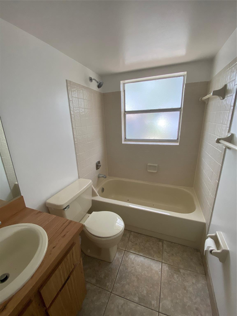 848 Twin Lakes Drive - Photo 10