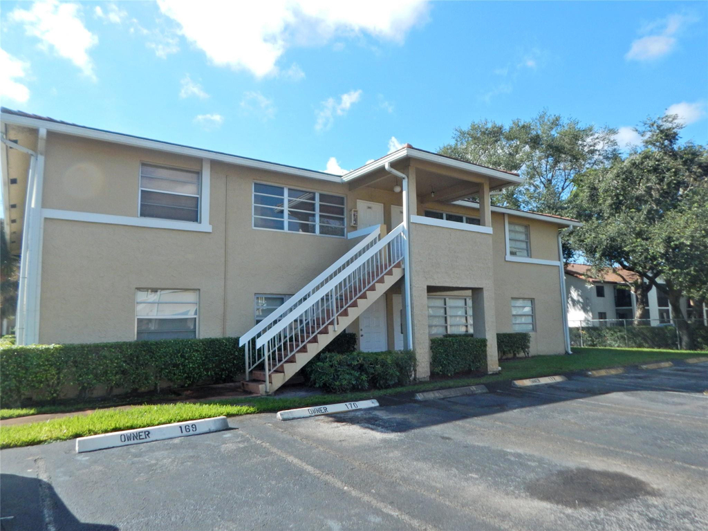 848 Twin Lakes Drive - Photo 16