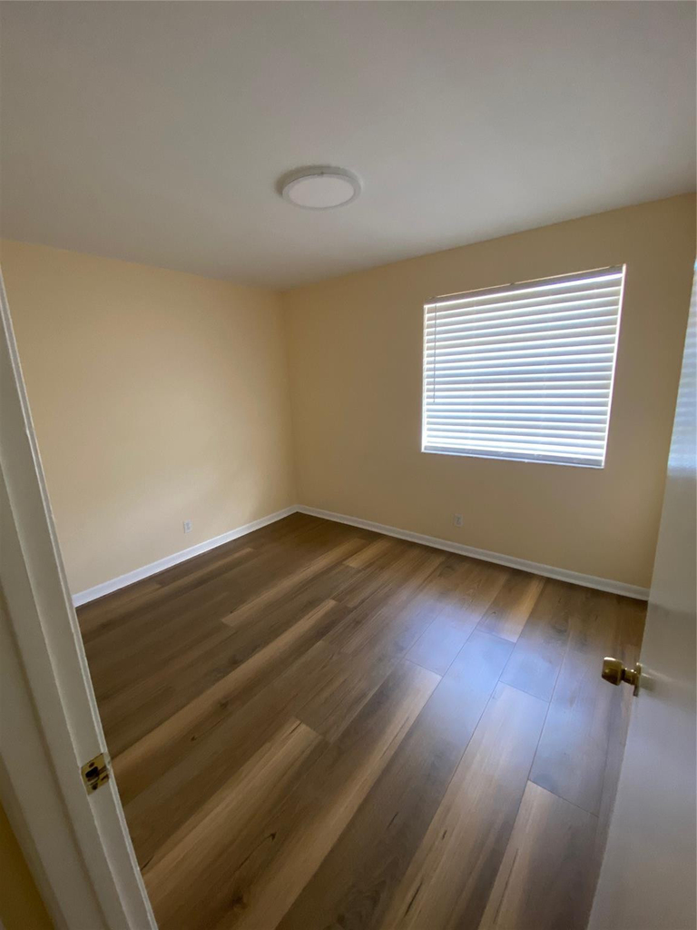 848 Twin Lakes Drive - Photo 12