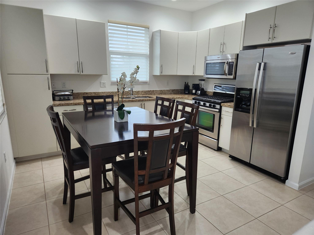 12698 Nw 32nd Place - Photo 4