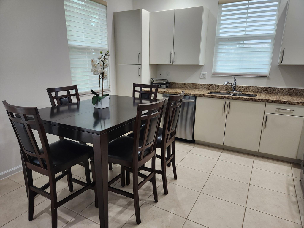 12698 Nw 32nd Place - Photo 5