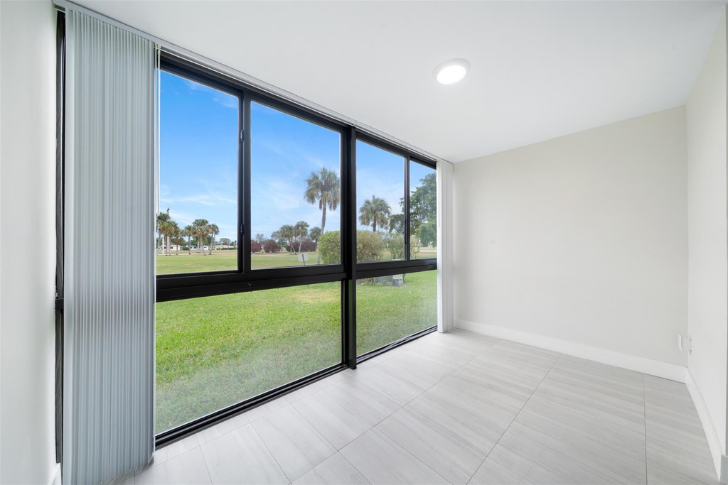 7350 Nw 18th Street - Photo 10