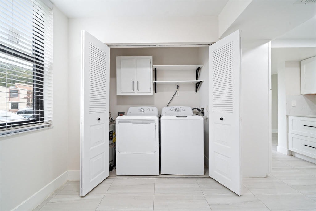 7350 Nw 18th Street - Photo 8