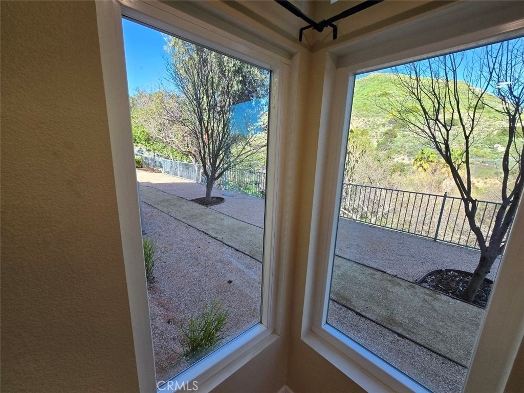 7169 Castle Peak - Photo 11