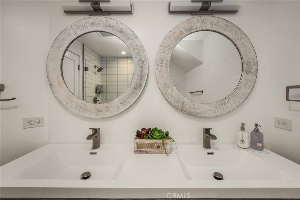 4405 Channel Place - Photo 8